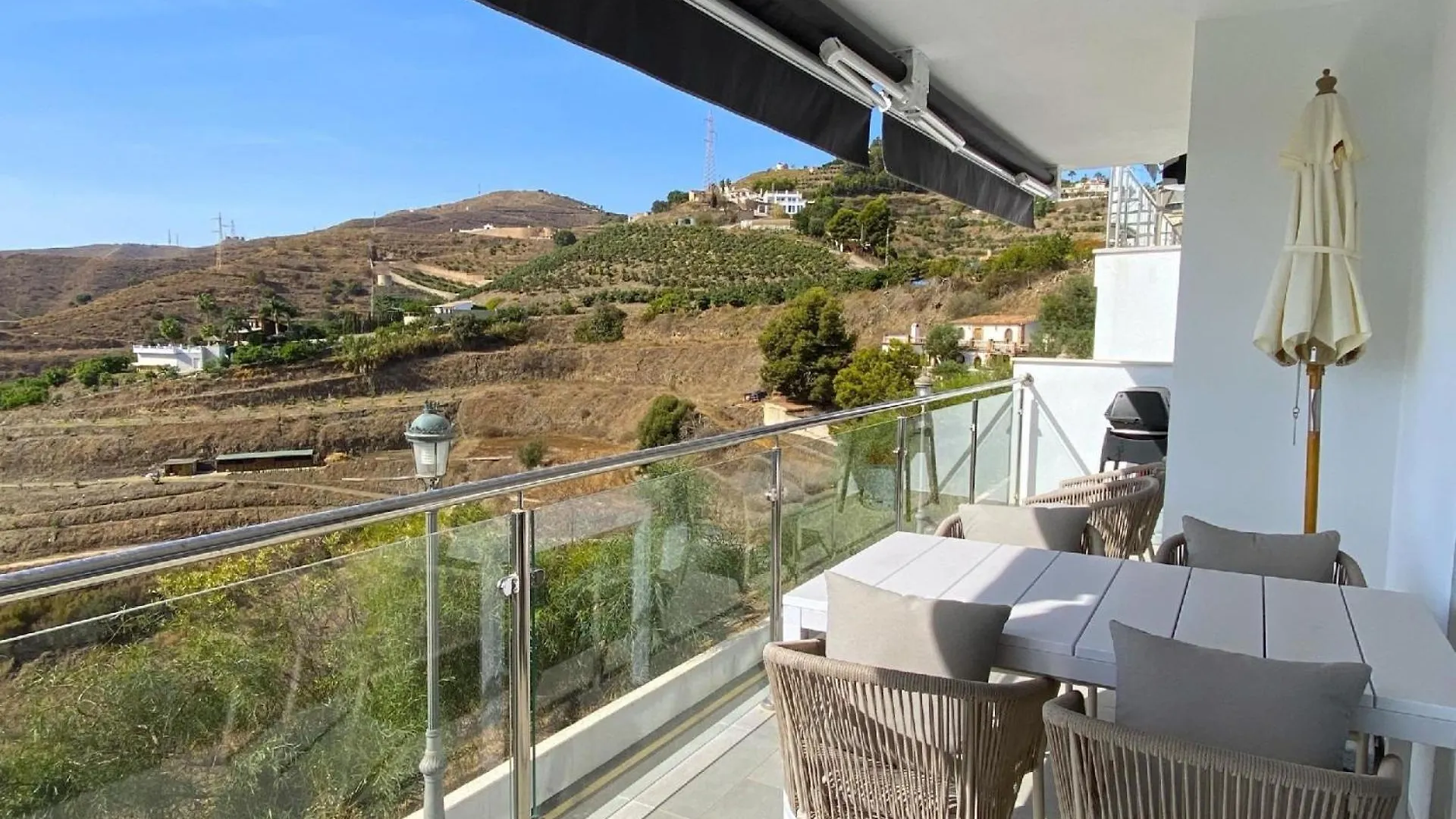 Ferienwohnung Fuer 6 Personen Ca 90 Qm In Nerja, Andalusien Costa Del Sol Apartment Nerja